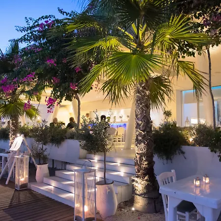 Mykonos Dove Beachfront Platys Gialos (Mykonos)