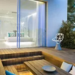 호텔 Mykonos Dove Beachfront 5*