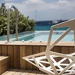 Mykonos Dove Beachfront 호텔