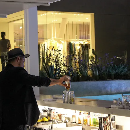 Mykonos Dove Beachfront 5* Πλατύς Γιαλός