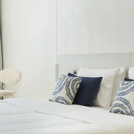 Ξενοδοχείο Mykonos Dove Beachfront 5*