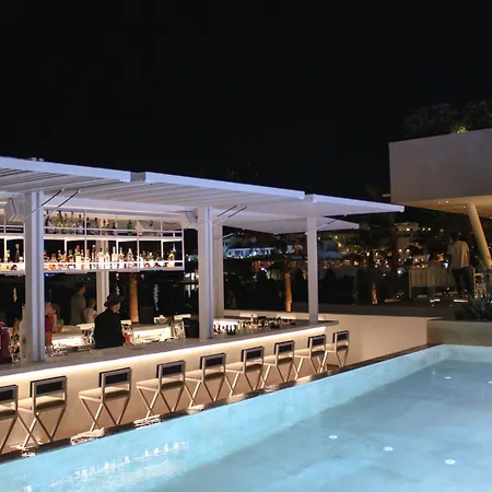 Ξενοδοχείο Mykonos Dove Beachfront Πλατύς Γιαλός