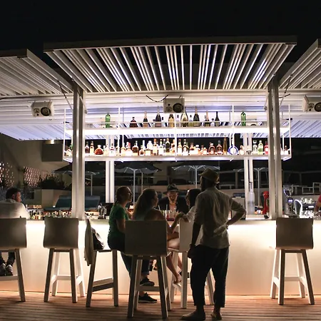 Mykonos Dove Beachfront Hotel