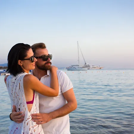 미코노스 도브 비치프런트 호텔 Platys Gialos (Mykonos)