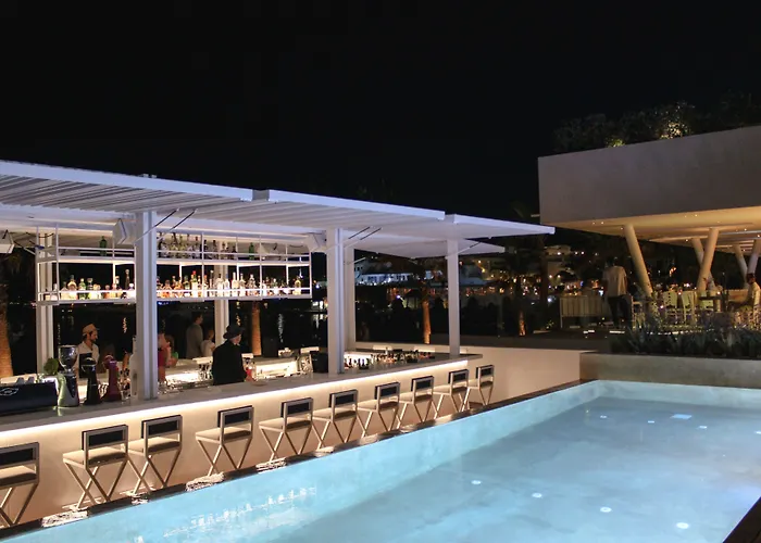 מלון Mykonos Dove Beachfront פלאטיס יאלוס