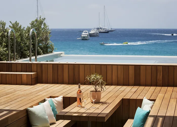Mykonos Dove Beachfront 5*