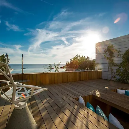 Mykonos Dove Beachfront Hotel